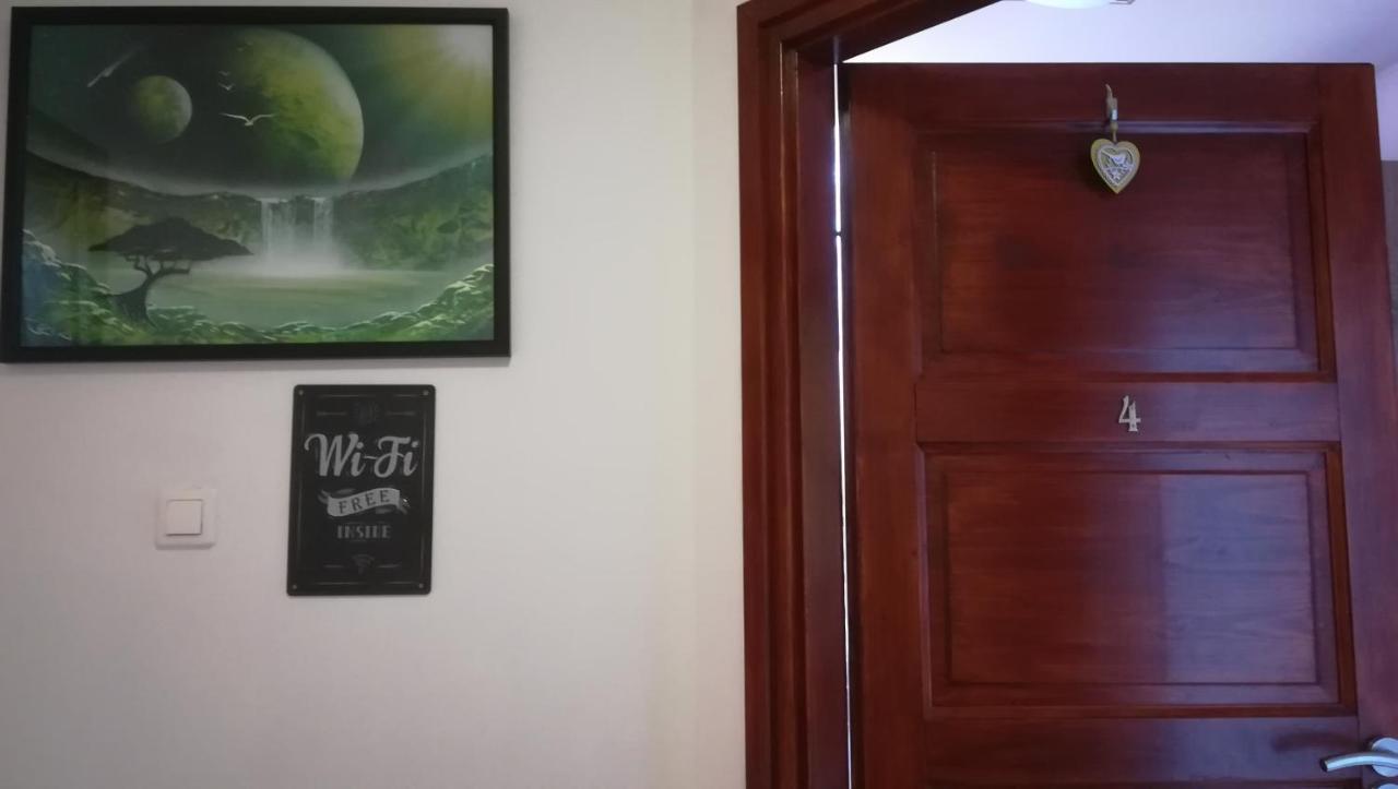 Appartement Ma-ja 4 *